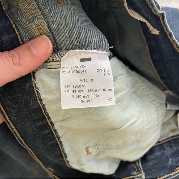 Levi’s 710 Super Skinny Women’s Mid Rise Blue Jeans Denim 32 x 30 - Picture 12 of 16